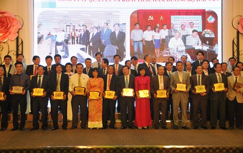 Trường Đại học Đông Á vào top 85 doanh nghiệp tiêu biểu TP. Đà Nẵng 2014